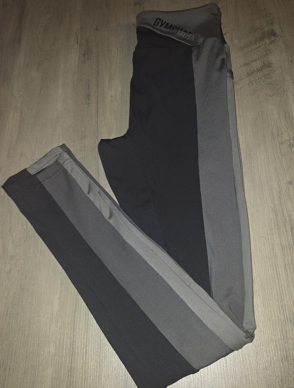 Gymshark Asymmetric Colorblock Pocket Leggings Smokey Grey Black S